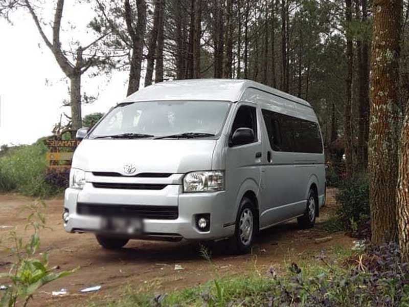 Sewa Hiace Baru Harga Murah