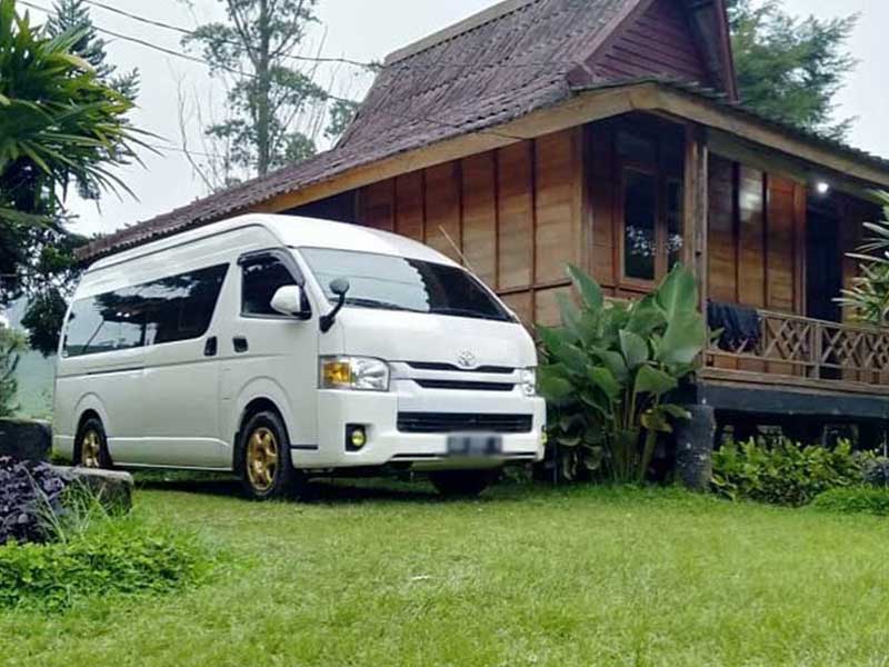 Sewa Hiace Taman Sari Jakarta Barat Harga Murah