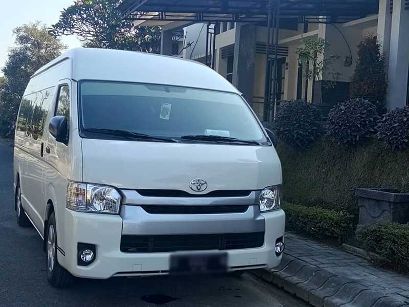 Sewa Hiace Karet setiabudi Jakarta Selatan Harga Murah