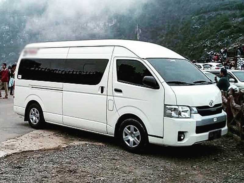 Sewa Hiace Mekarsari Murah Armada Terbaru Fasilitas Lengkap