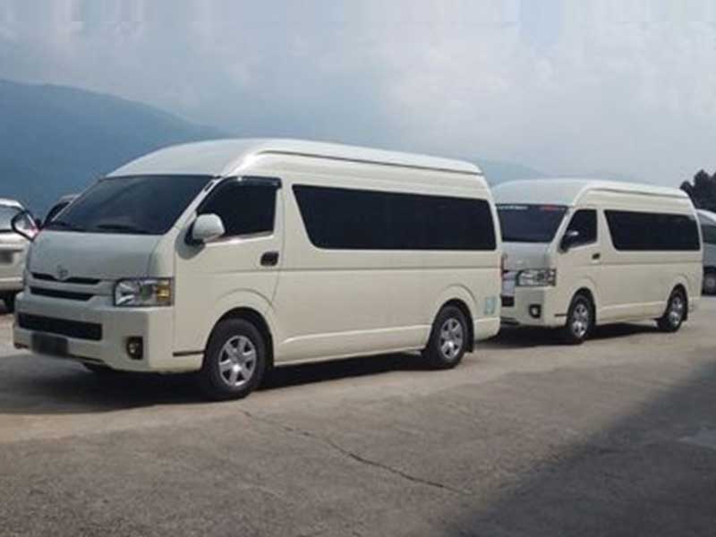 Sewa Hiace Pondok Labu Harga Murah